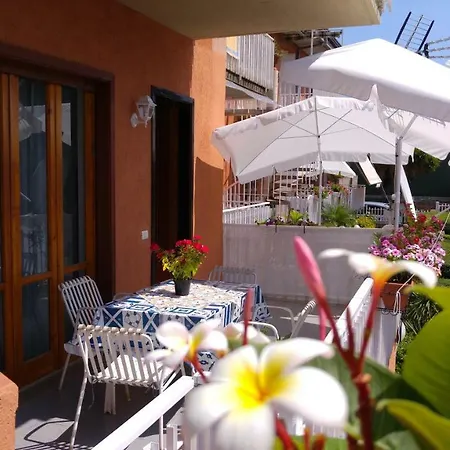 La Casa Del Sole Tra L'etna E Il Mare * Acireale